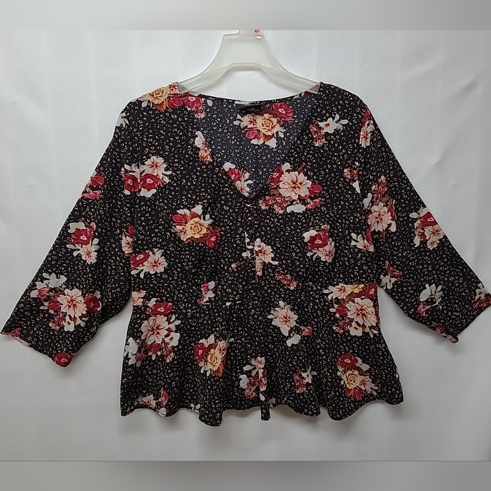 Torrid Babydoll‎ Peplum Top Size 2 Fairy Whimsigoth Floral Lightweight 2X